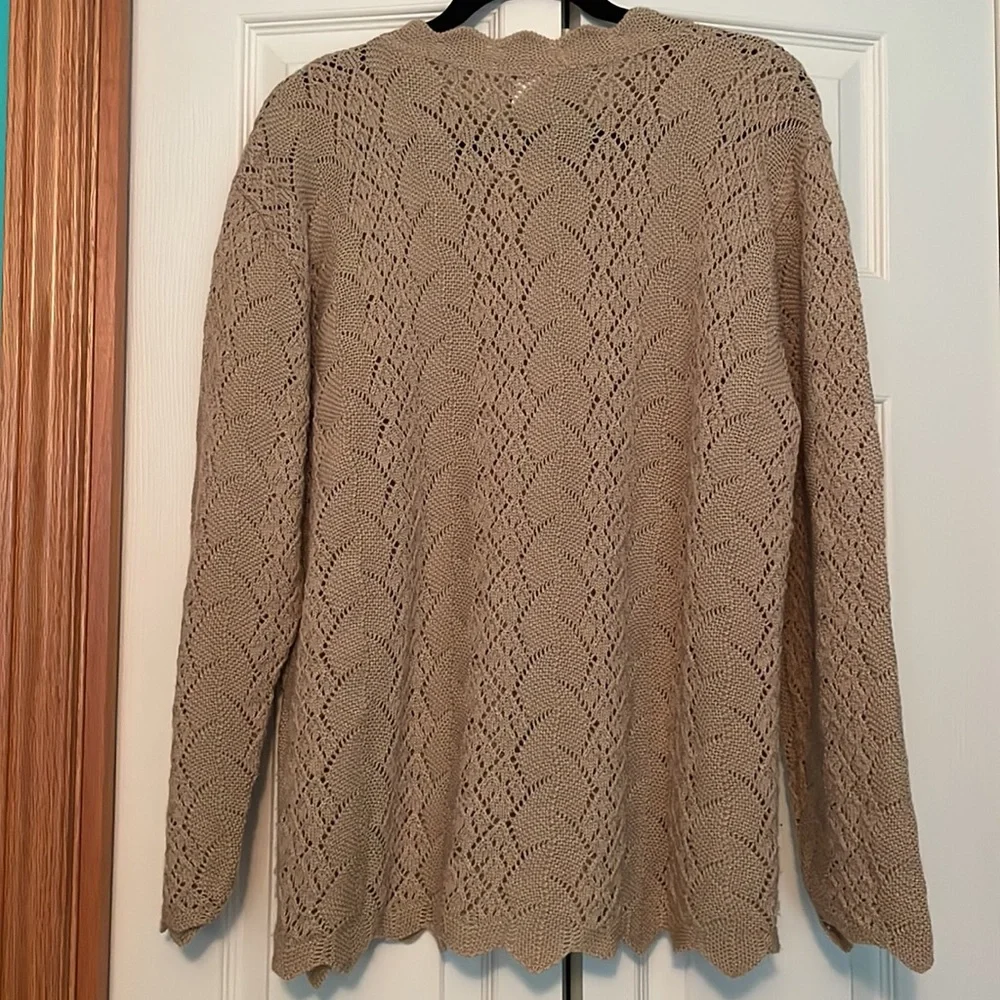 Turning Point | Sweater - Picture 4 of 4
